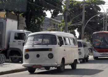 Tribunal baiano anula multa por transporte clandestino