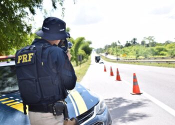 PRF vai intensificar fiscalização por excesso de velocidade no Carnaval