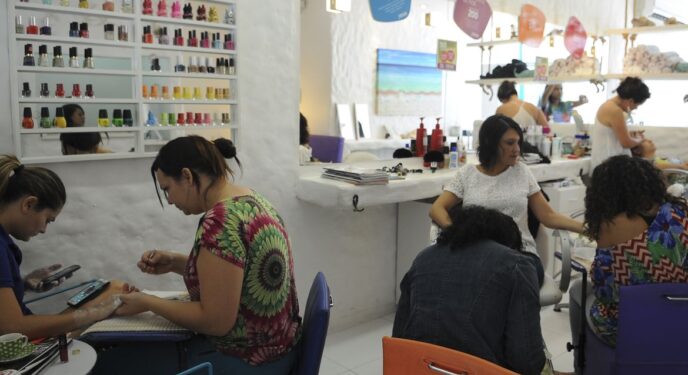 Crescimento do setor de serviços bate recorde em 2022