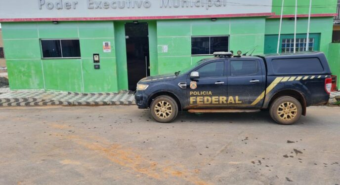 PF faz operação de combate a grupo que fraudava o PIS na Bahia