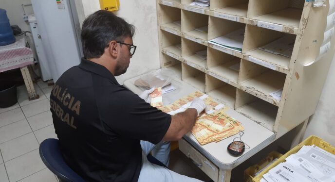 PF faz operação contra emissão de moeda falsa em 3 cidades baianas