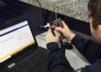 PRF registra flagrantes de embriaguez em estradas da Bahia