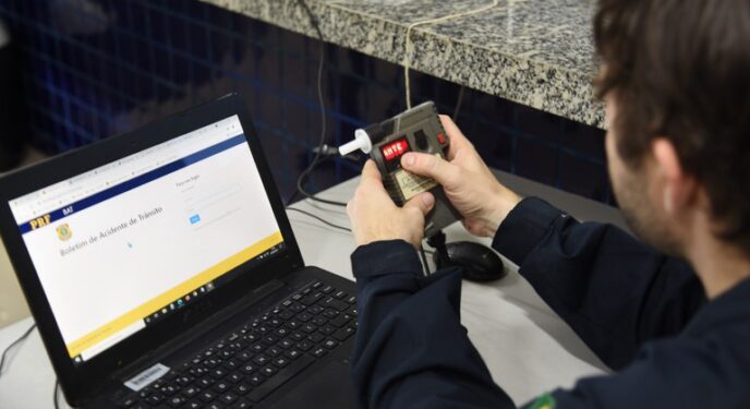 PRF registra flagrantes de embriaguez em estradas da Bahia