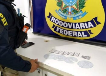 PRF flagra três caminhoneiros com “rebites” em estradas baianas