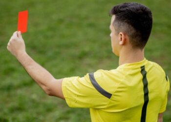 STJ mantém decisão que afastou direito de arena para juiz de futebol