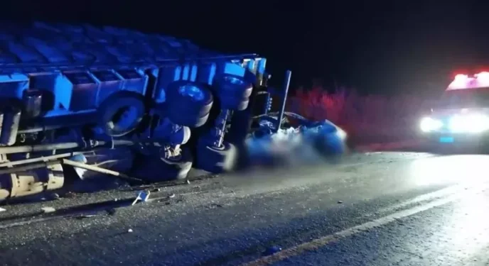 Cinco pessoas da mesma família morrem em acidente em MG