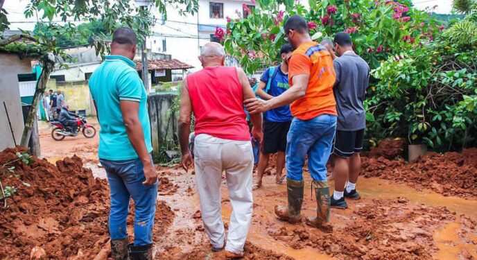 Bahia tem ao menos 27 municípios atingidos pela chuva