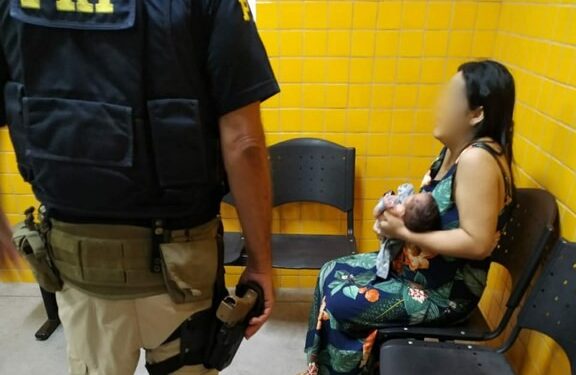 PRF socorre e salva bebê com 2 dias de vida que estava sem respirar na Bahia