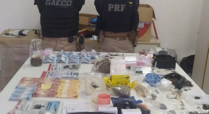 PRF, PM E MP prendem integrantes de organização criminosa na Bahia