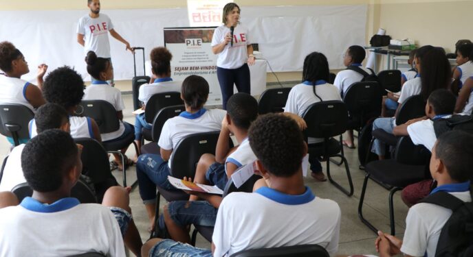 Salvador: Dois mil estudantes participam do ‘Projeto Empreendedorismo é Arte’