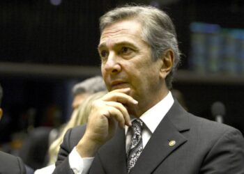 STF condena Fernando Collor a prisão