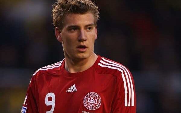 Ex-atacante perde carro de R$ 1,7 milhão por infrações de trânsito