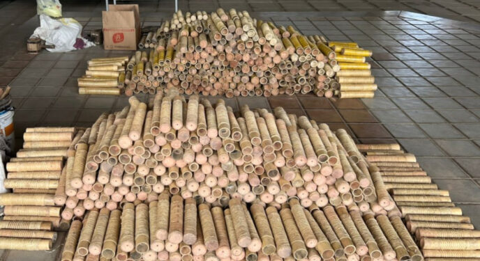 Fábricas clandestinas de espadas são desmontadas no interior baiano