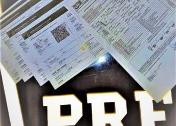 Motorista com documento irregular de 44 toneladas de soja é detido na Bahia