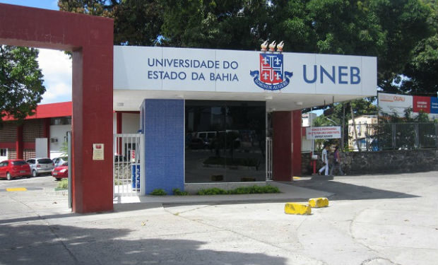 Acordo judicial elimina candidatos irregulares do concurso de professores da Uneb