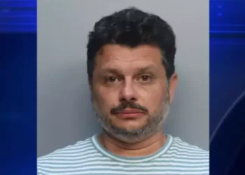 Brasileiro é detido nos EUA após confundir idioma e provocar falsa ameaça de bomba