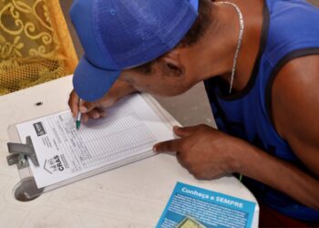 Salvador convoca beneficiários para recadastramento do Auxílio Moradia