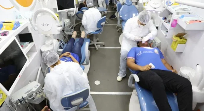 Serviço do Odontomóvel vai a 16 municípios neste mês de julho