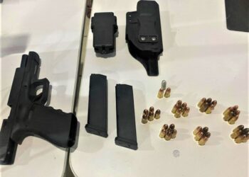 PRF apreende pistola, munições e carregadores na Bahia