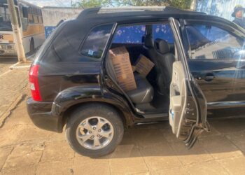 PRF prende 3 homens que saquearam carga de caminhão acidentado na Bahia