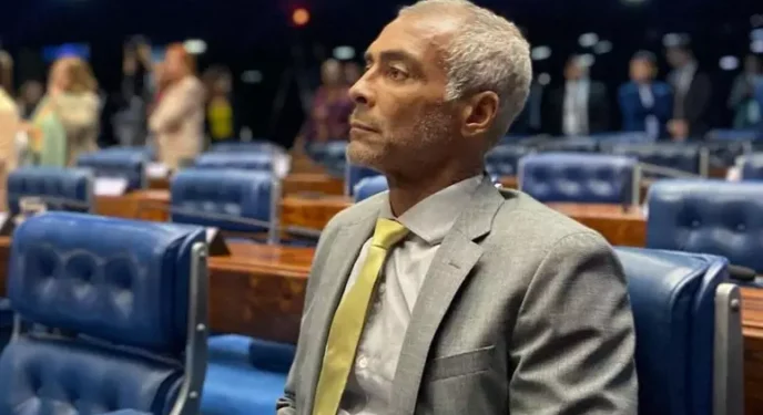 Romário tranquiliza fãs após internação de emergência: ‘Tem dado certo’