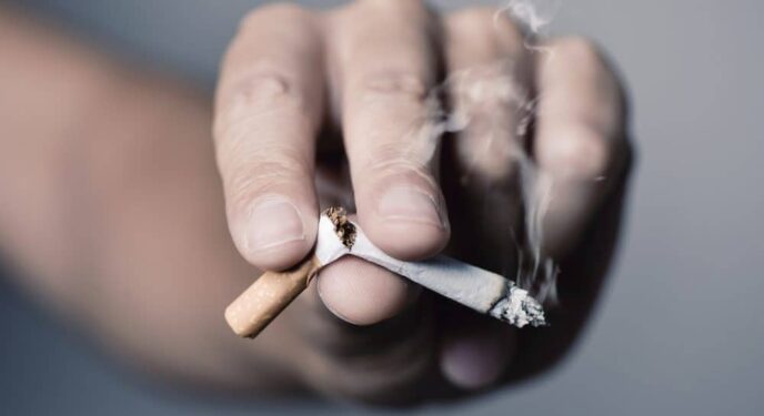 Acender cigarro em área proibida pode justificar justa causa