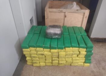 PM prende traficantes que fugiam da Bahia e encontra 200 kg de drogas