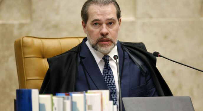 Procuradores vão recorrer da estranha decisão de Tóffoli