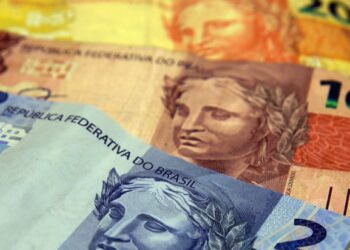 Governo já bloqueou R$ 3,8 bilhões da educação, saúde e outros