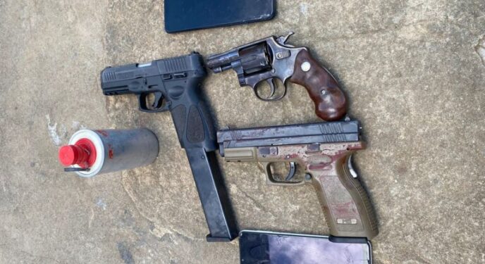 Cinco criminosos morrem em confronto com a PC, PM e PF na Bahia