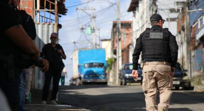 Operação policial localizou 21 criminosos na Bahia; 6 morreram