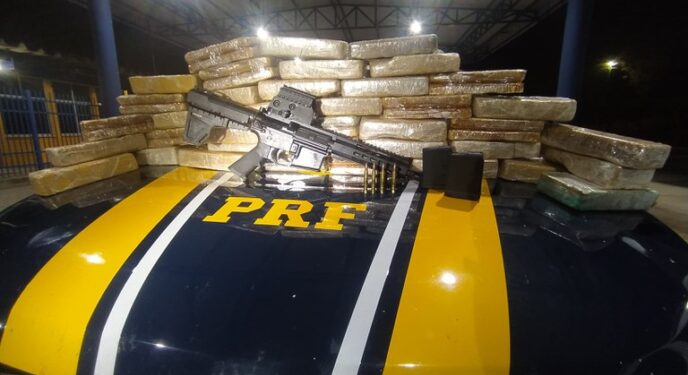 PRF apreende quase 40 kg de cocaína na Bahia