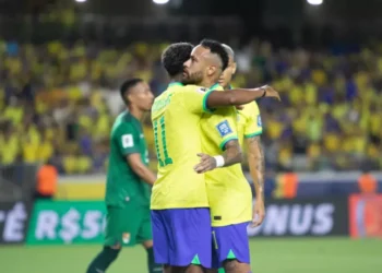 Eliminatórias: Brasil goleia a frágil Bolívia