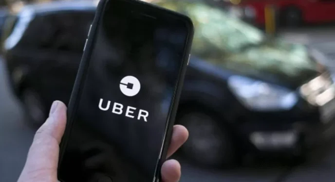 Juiz do Trabalho decide que Uber deverá registrar motoristas