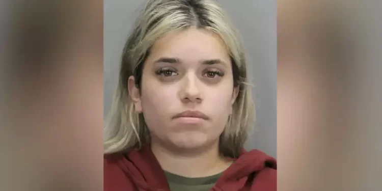 Brasileira suspeita de matar homem a tiros é presa nos Estados Unidos