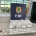 PRF prende homem e apreende 4 kg de cocaína em ônibus na Bahia