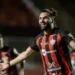 Brasileiro: Vitória vence o Guarani e consolida liderança