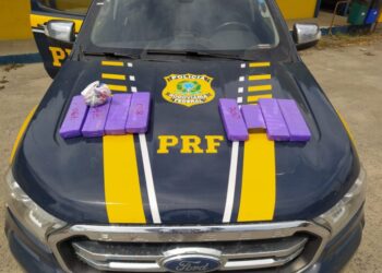 PRF prende mulher com maconha em ônibus da Bahia