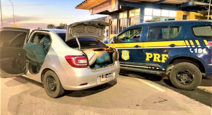 PRF apreende 205 Kg de maconha in natura na Bahia