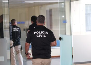 PM investigado por matar vizinho tem mandado de prisão cumprido na Bahia