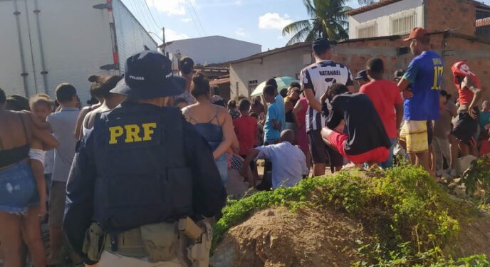 PRF e Instituição Fraternal Sorriso de Criança fazem doação de cestas básicas