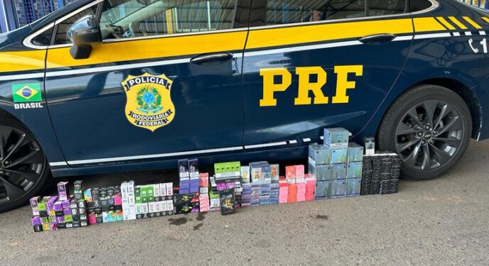 PRF intercepta cargas de cigarros eletrônicos na Bahia