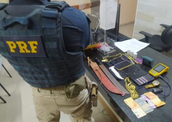 PRF efetua prisão por receptação no interior baiano