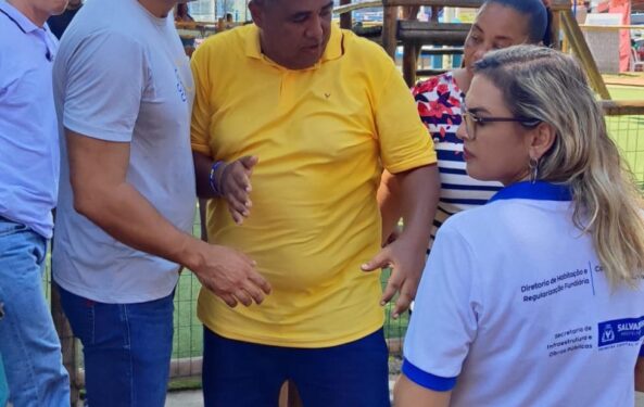 Salvador: Comunidade recebe casas reformadas pela Prefeitura