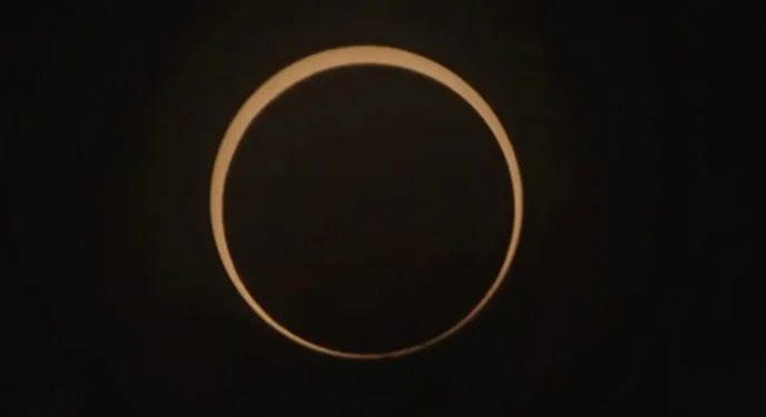Eclipse total do sol acontece nesta segunda