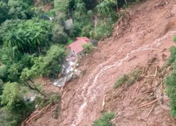 Chuva causa 10 mortes no Rio Grande do Sul