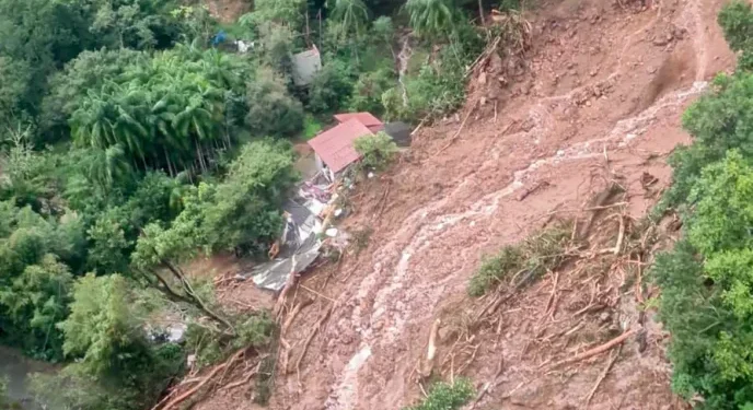 Chuva causa 10 mortes no Rio Grande do Sul