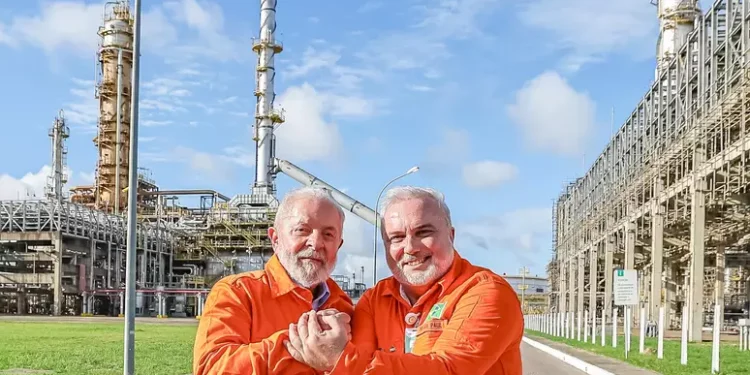 Presidente da Petrobras é demitido