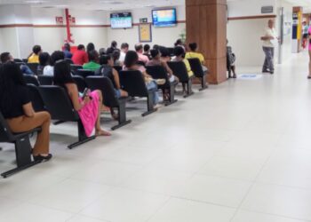 SAC: Sistema não funciona, usuários não são avisados e esperam por mais de 1h