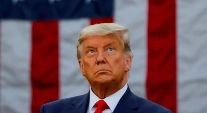 Donald Trump é considerado culpado em caso envolvendo suborno a atriz pornô